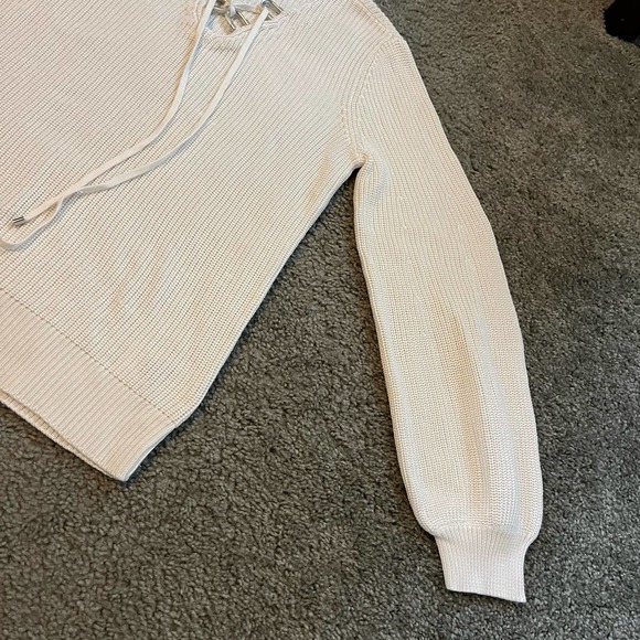 Lauren Ralph Lauren ivory knit lace up sweater women’s medium - Picture 7 of 10